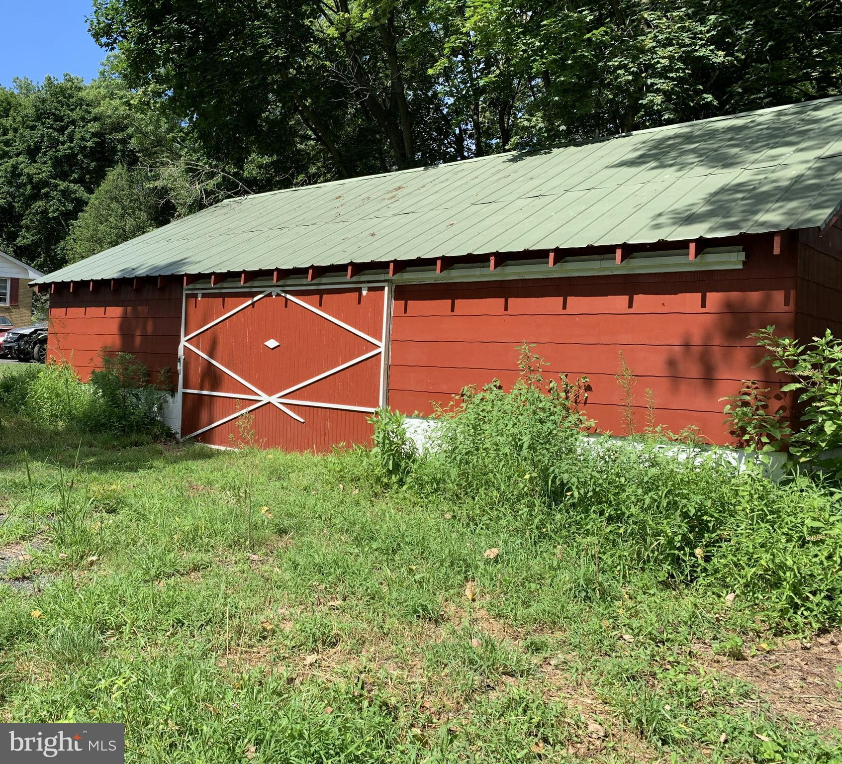 1400 Old York Road Robbinsville, NJ 08691 - Photo 18 of 18 a view of a backyard