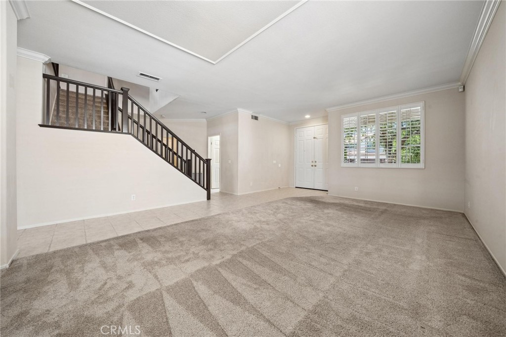 25716 Hood Way Stevenson Ranch, CA 91381 - Photo 6 of 63