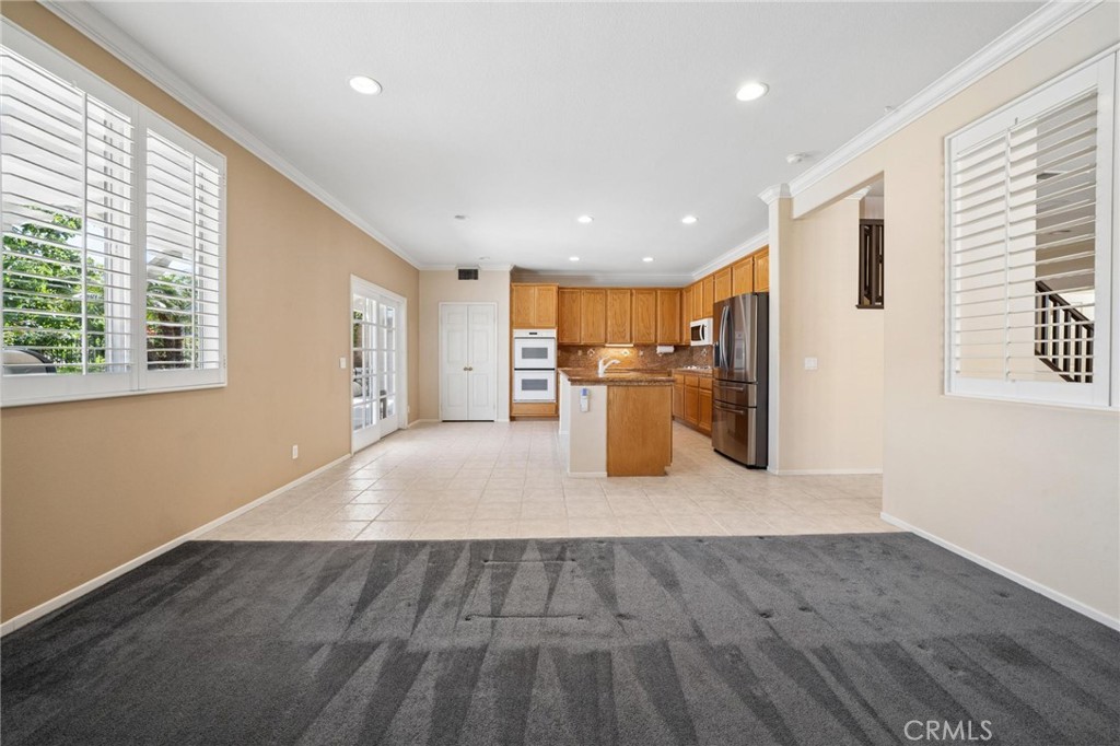 25716 Hood Way Stevenson Ranch, CA 91381 - Photo 10 of 63