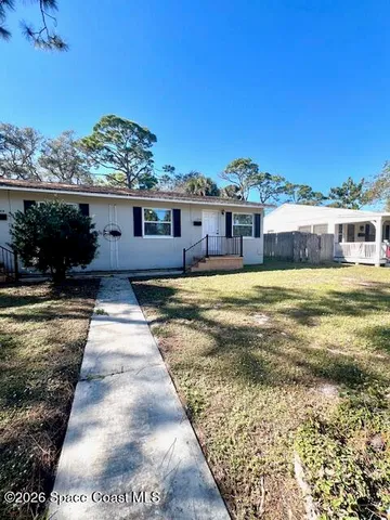 $1,750 | 1872 Pineapple Avenue, Melbourne, FL 32935