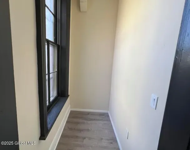 $385,000 | 137 4th Avenue, Albany, NY 12202