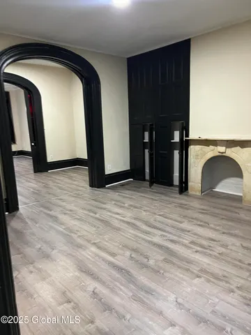 $385,000 | 137 4th Avenue, Albany, NY 12202