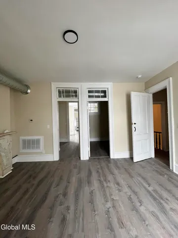 $385,000 | 137 4th Avenue, Albany, NY 12202