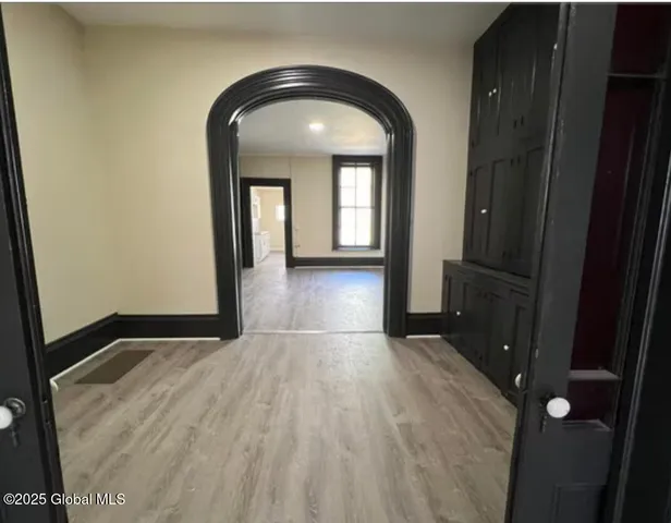 $385,000 | 137 4th Avenue, Albany, NY 12202