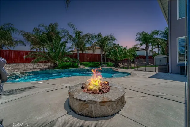 a view of a fountain in the patio with a fountain