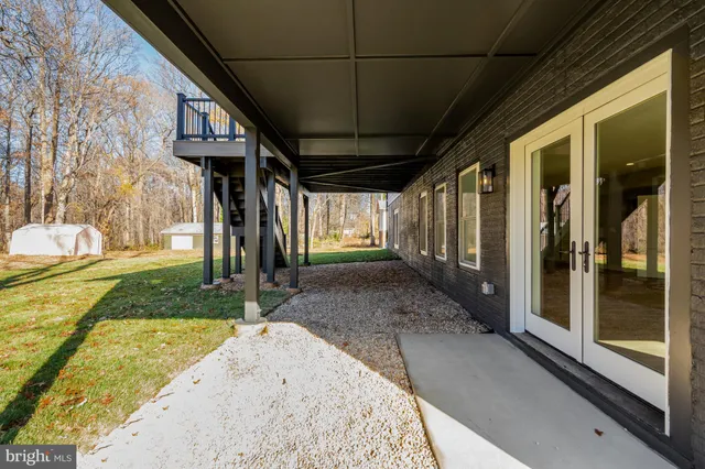 $2,300,000 | 4824 Village Drive, Fairfax, VA 22030