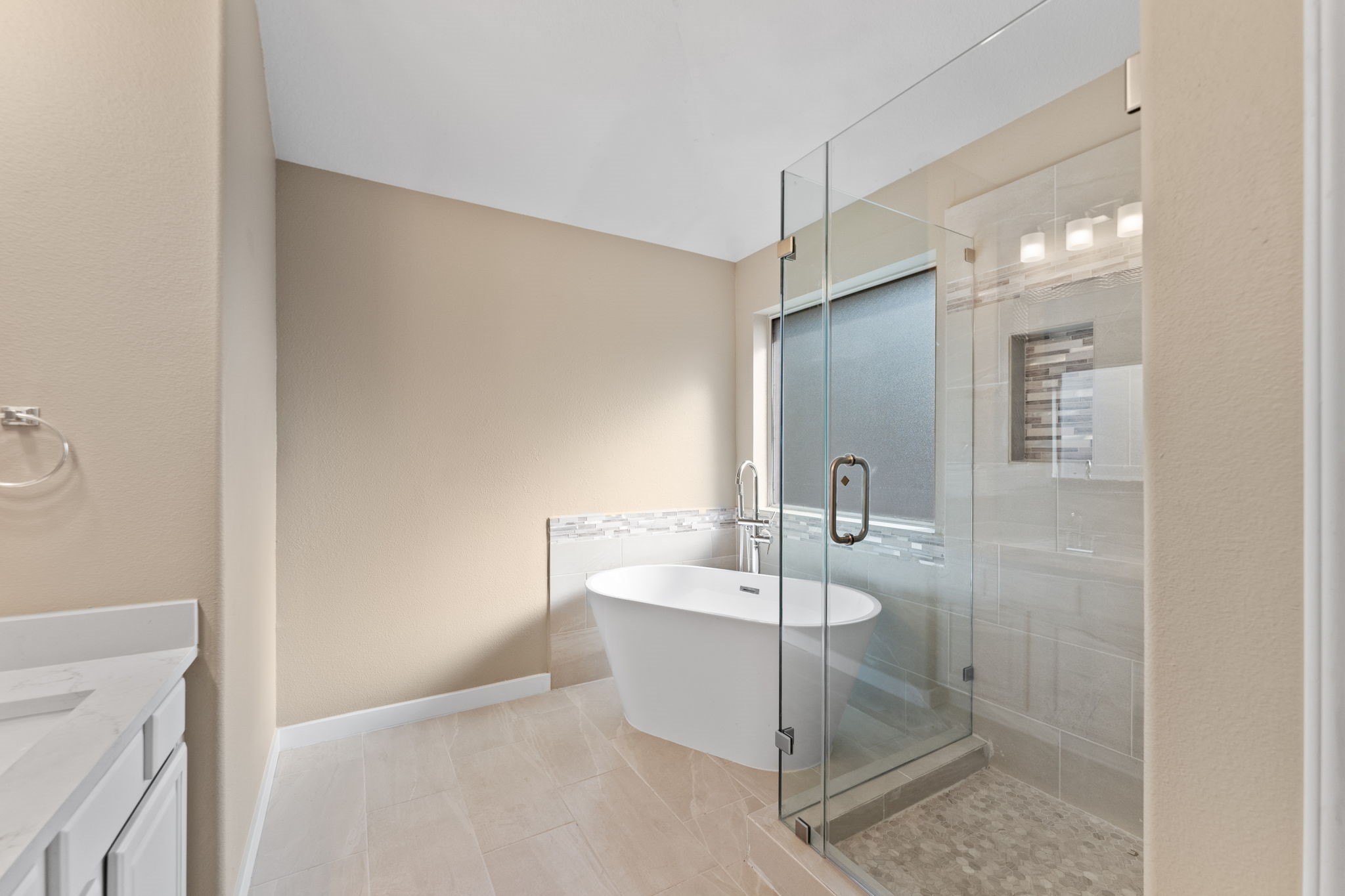 21146 Terrace Vine Lane Spring, TX 77379 - Photo 20 of 38 Oversized walkin shower