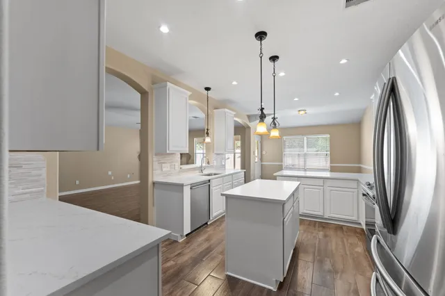 $2,950 | 21146 Terrace Vine Lane, Spring, TX 77379