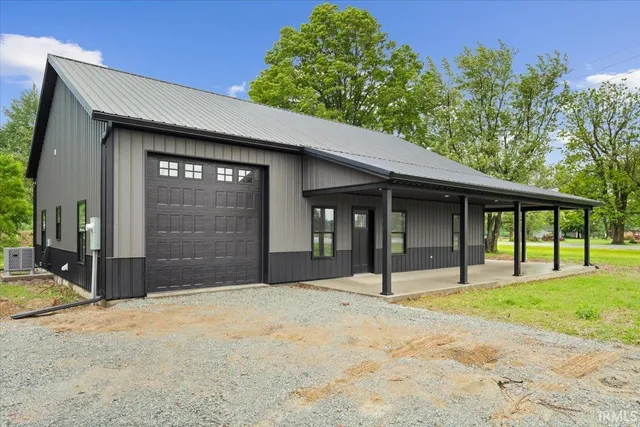 $325,000 | 8237 South 100th Street East, Pendleton, IN 46064