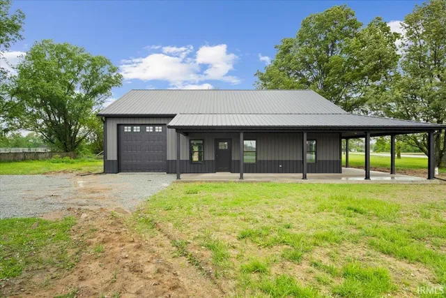 $325,000 | 8237 South 100th Street East, Pendleton, IN 46064