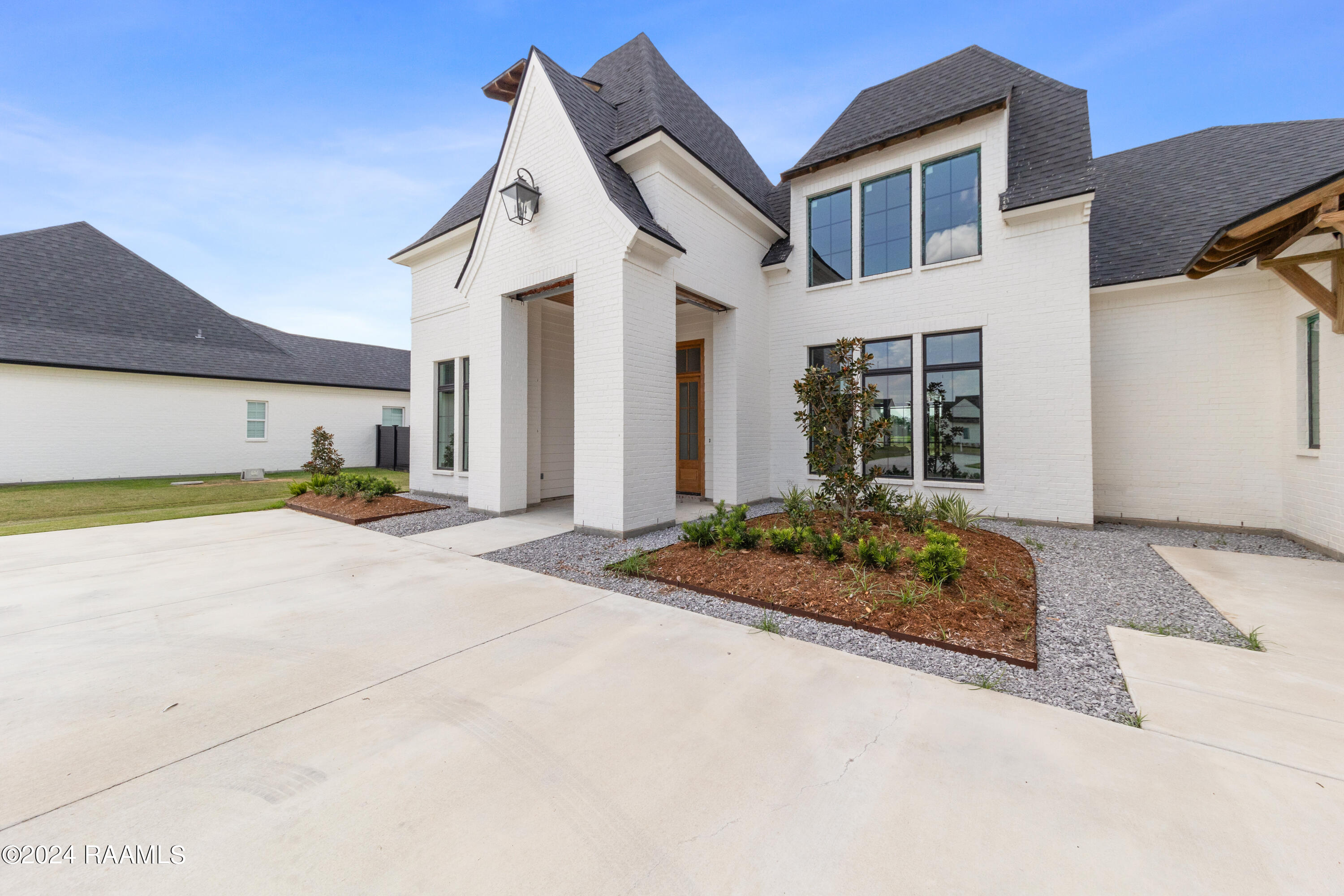 207 Cypress Bend Road Scott, LA 70583 - Photo 4 of 49 207CypressBend-1-7