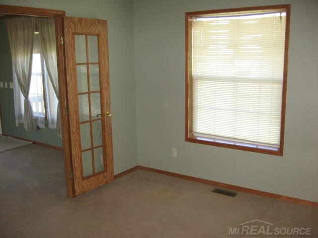 8595 Gibbons Road Jeddo, MI 48032 - Photo 16 of 43 31240761-15.JPG