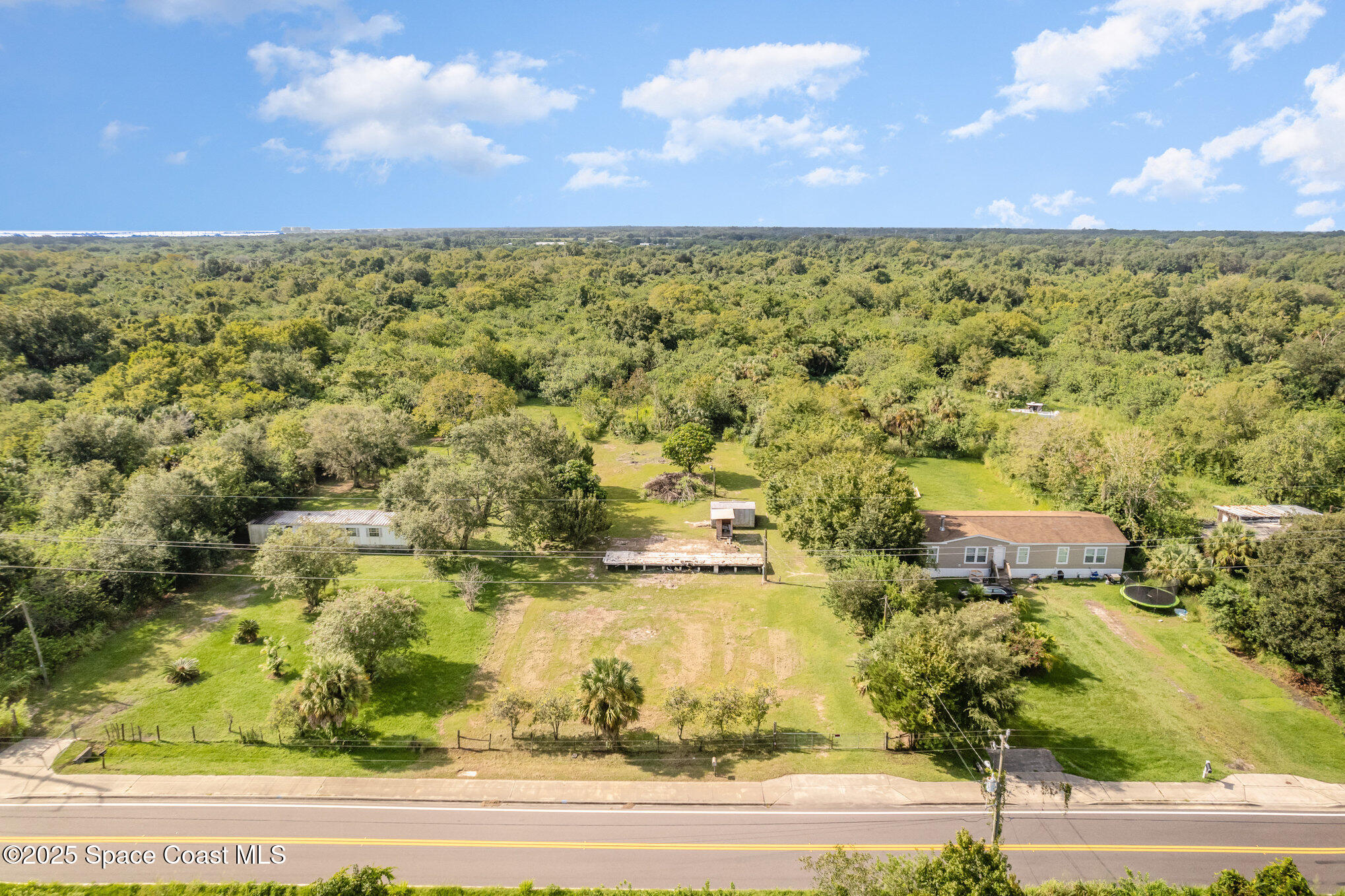 2585 Wiley Avenue Mims, FL 32754 - Photo 2 of 9 a view of a city