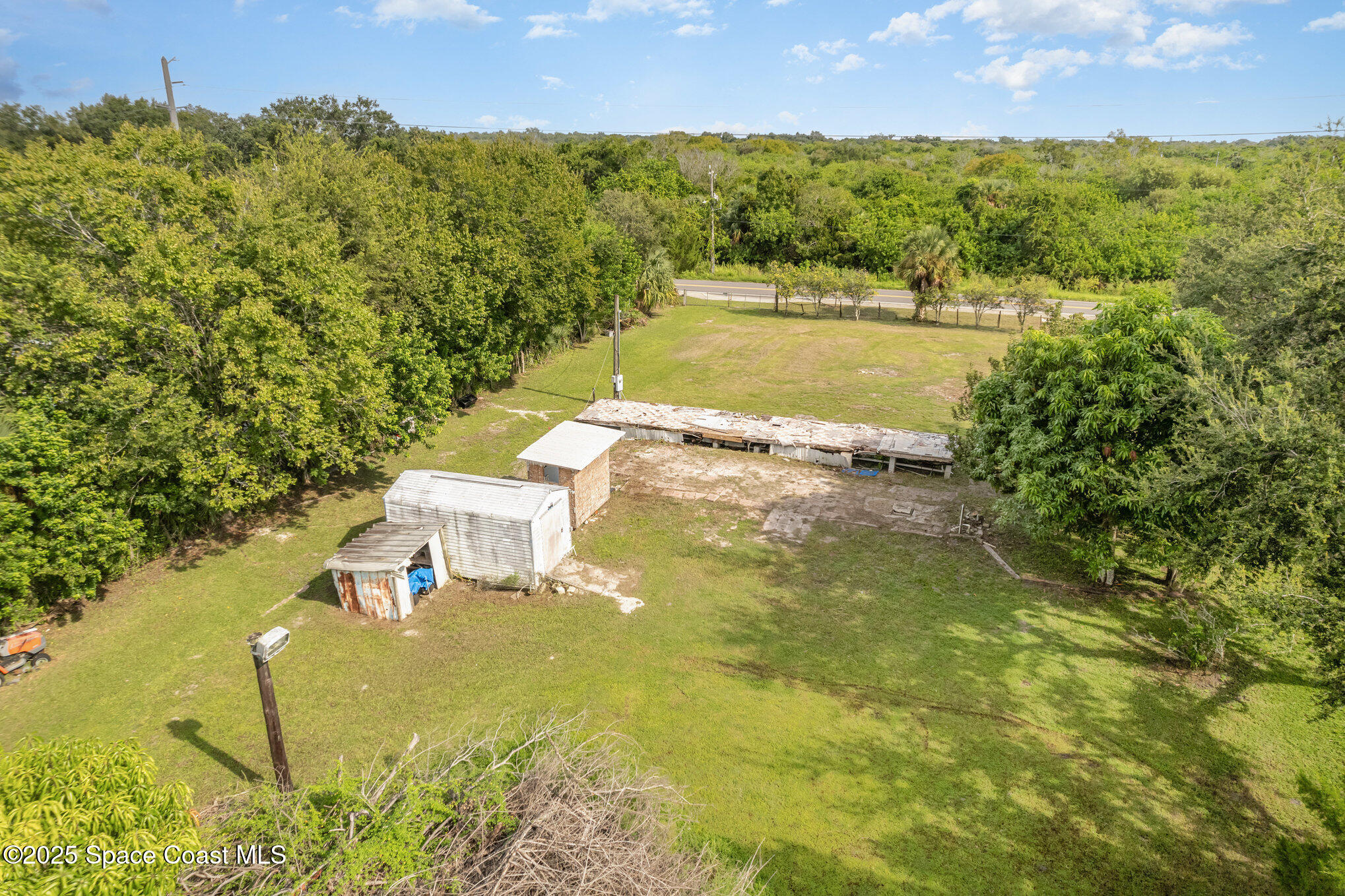 2585 Wiley Avenue Mims, FL 32754 - Photo 5 of 9 a view of an ocean from a building