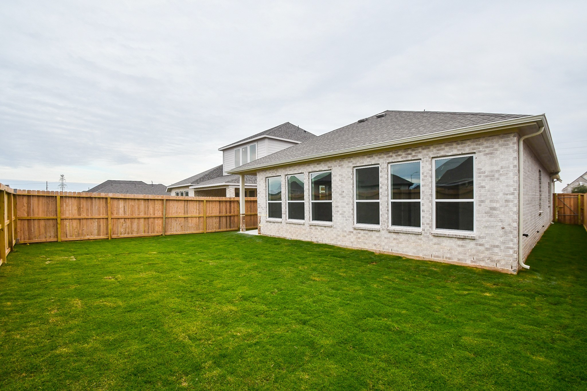 146 Amaranth Way Richmond, TX 77406 - Photo 12 of 18 a view of a house with yard and sitting area