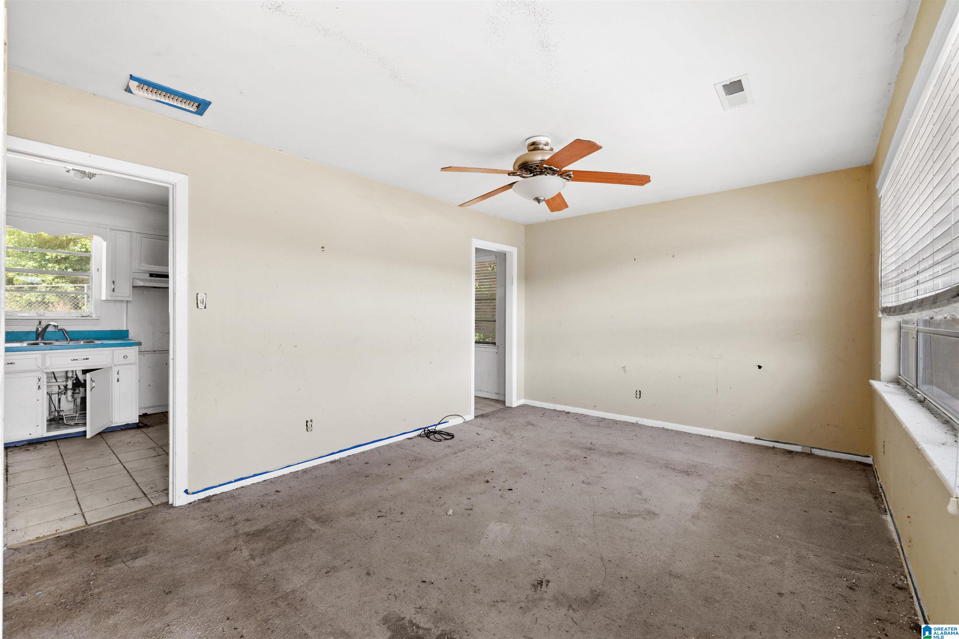 325 Treadwell Island Road Vincent, AL 35178 - Photo 10 of 36