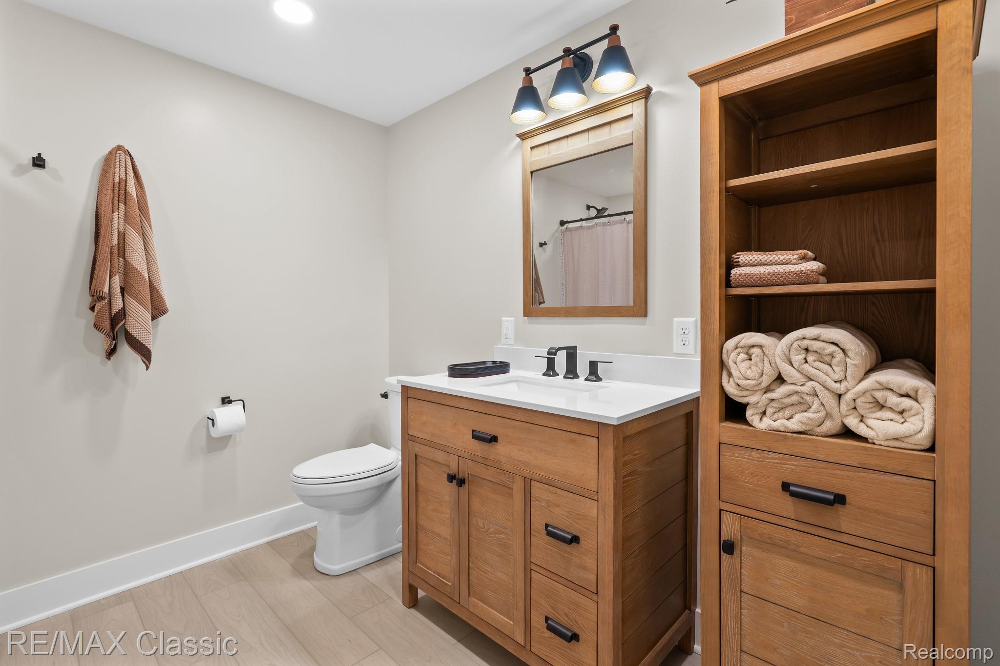 2887 West Joy Road Ann Arbor, MI 48105 - Photo 42 of 44 Basement bath