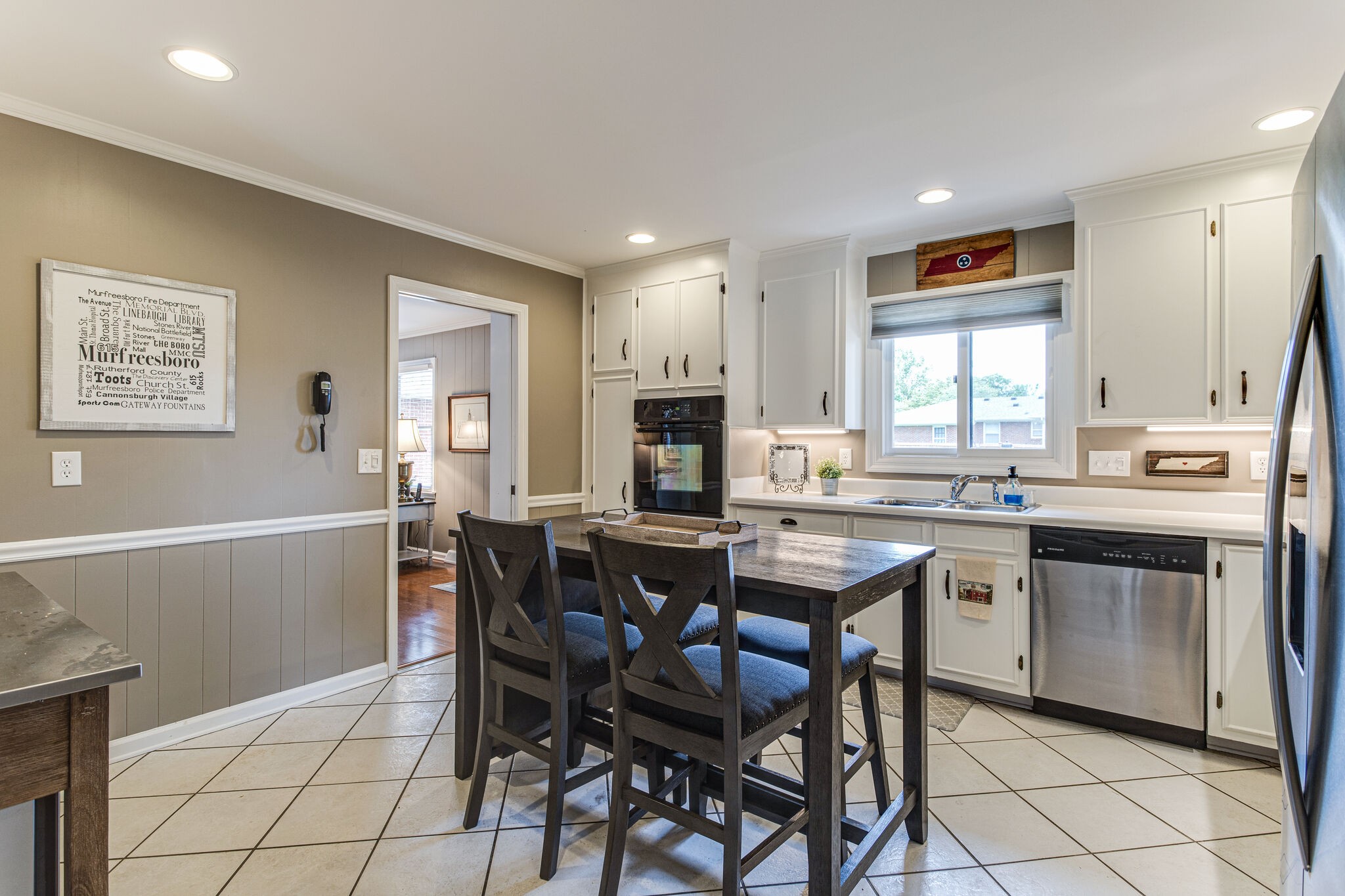723 North Rutherford Boulevard Murfreesboro, TN 37130 - Photo 12 of 18 Gallery Image 12