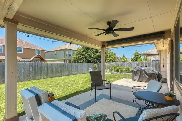 $2,100 | 205 Field Corn Lane, San Marcos, TX 78666