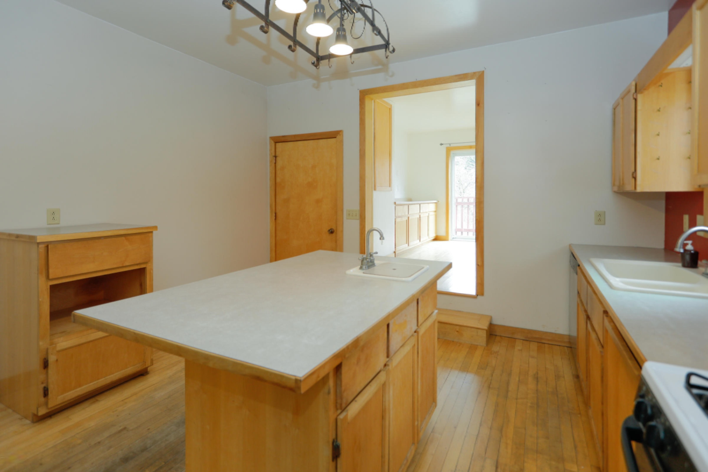 21374 West County Line Road Augusta, MI 49012 - Photo 7 of 36 21374 W County Line-110