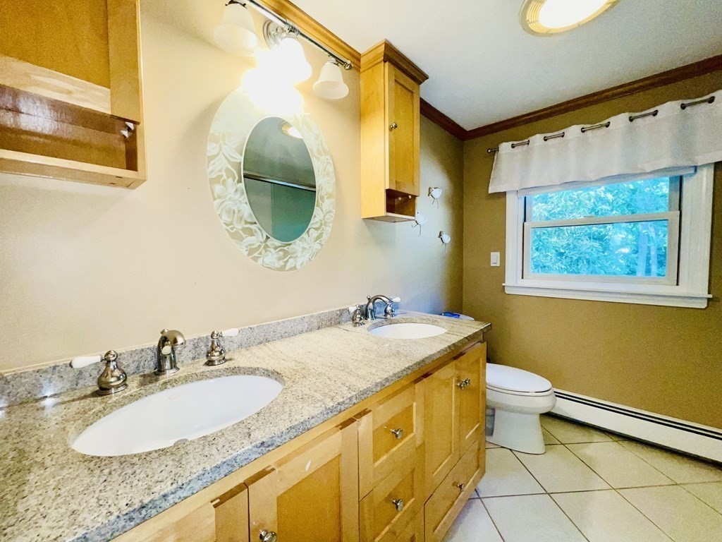 44 Toll Road Salisbury, MA 01952 - Photo 23 of 34