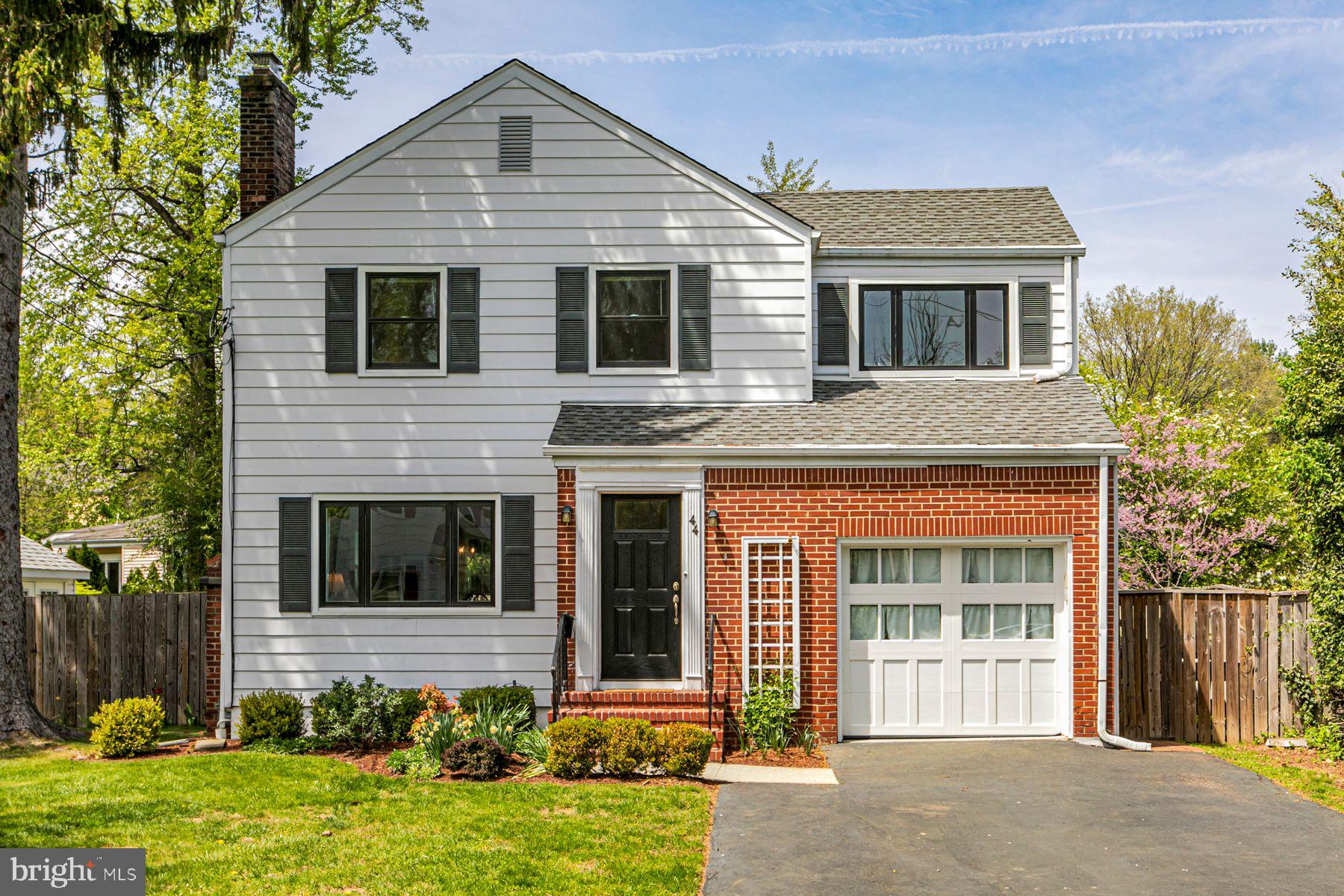 44 Southern Way Princeton, NJ 08540 - Photo 35 of 35 a front view of a house with a yard