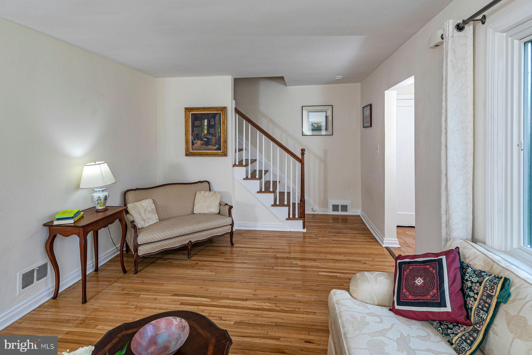 44 Southern Way Princeton, NJ 08540 - Photo 5 of 35 a living room with furniture and a wooden floor