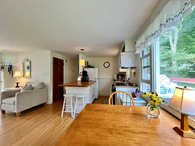 $2,200 | 19 Myrica Avenue, Rye, NH 03870