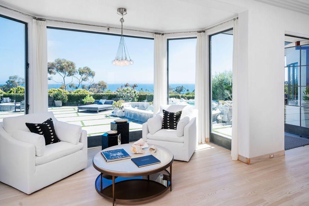 136 Middle Road Montecito, CA 93108 - Photo 11 of 35 Have a seat!