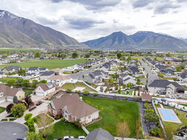 1355 West 1000 South Mapleton, UT 84664 - Photo 63 of 74 Aerial perspective of suburban area with a mountain backdrop