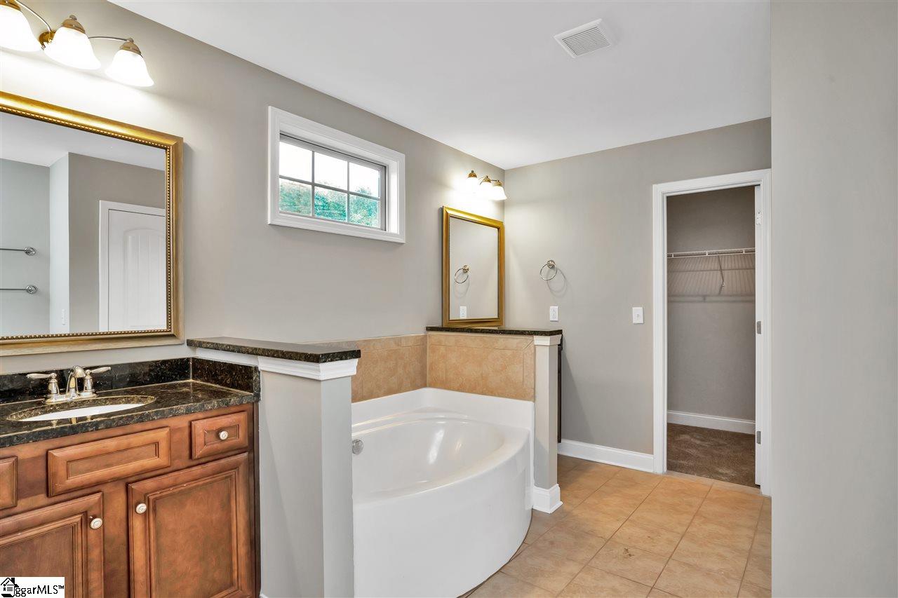 38 Donemere Way Fountain Inn, SC 29644 - Photo 11 of 21 Gallery Image 11