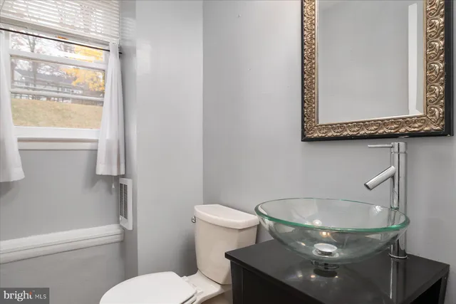 $350,000 | 3700 Crossleigh Court, Randallstown, MD 21133