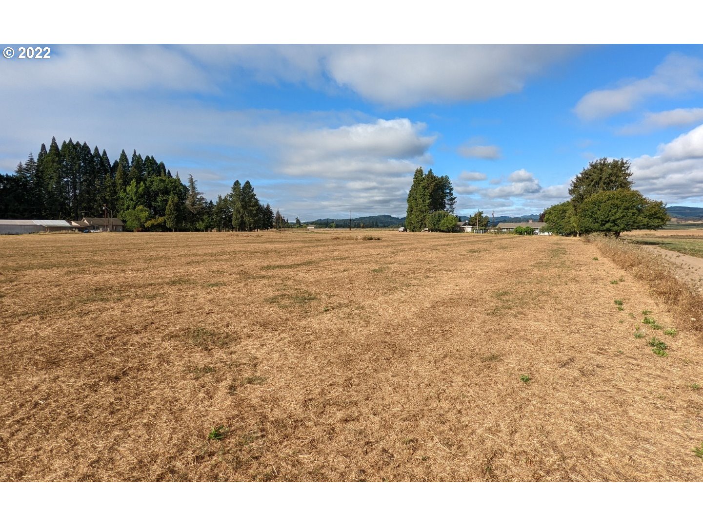 3620 Northwest Westside Road, Unit LOT 3 McMinnville, OR 97128 - Photo 3 of 4 a view of a dry yard