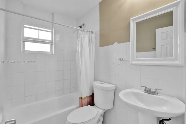 $390,000 | 4350 West 11th Court, Unit 62, Hialeah, FL 33012