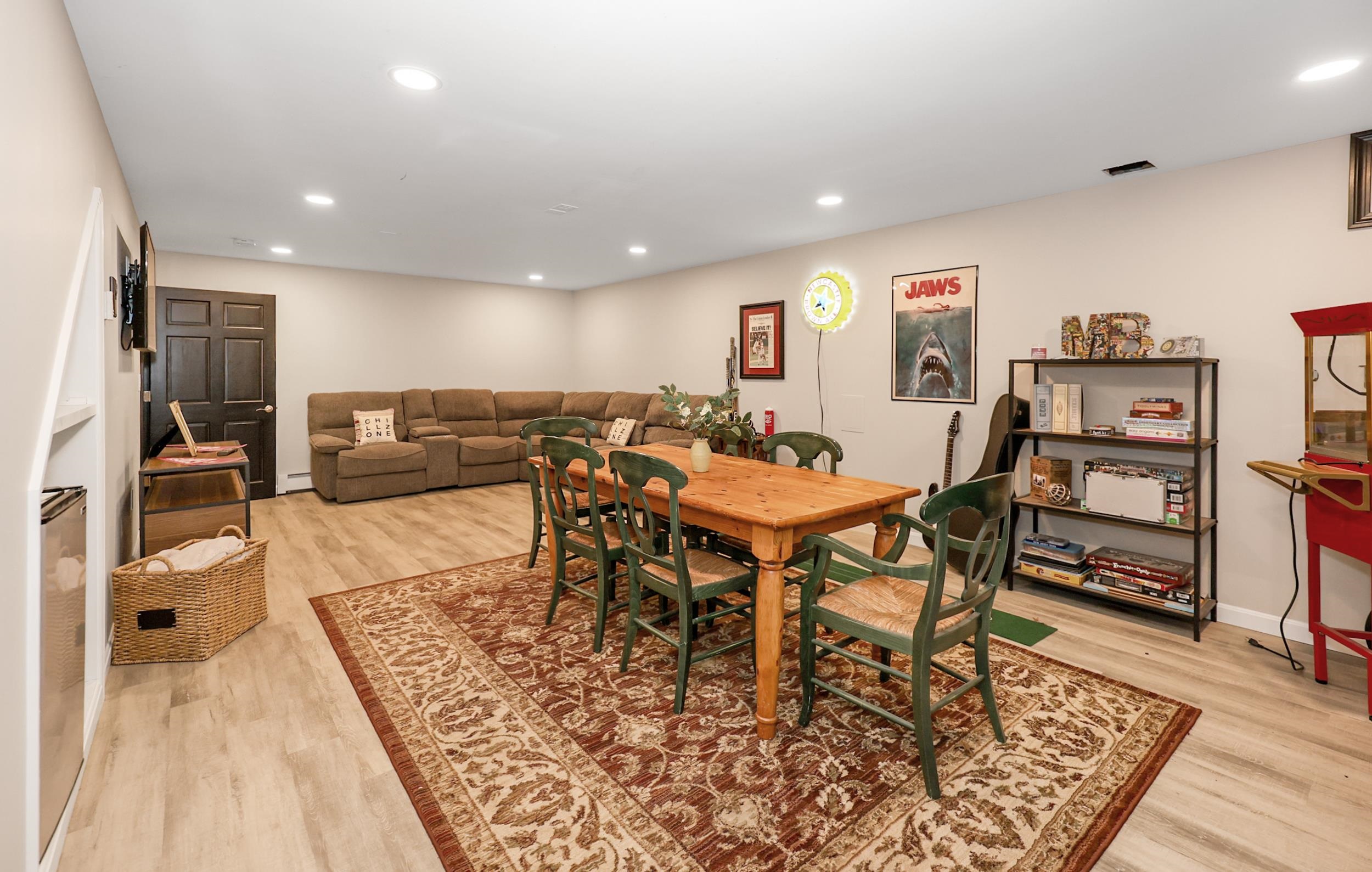 237 Stanton Street Manchester, NH 03103 - Photo 40 of 49