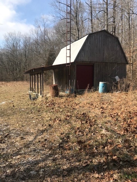12498 Denmark Road Coal City, IN 47427 - Photo 3 of 7