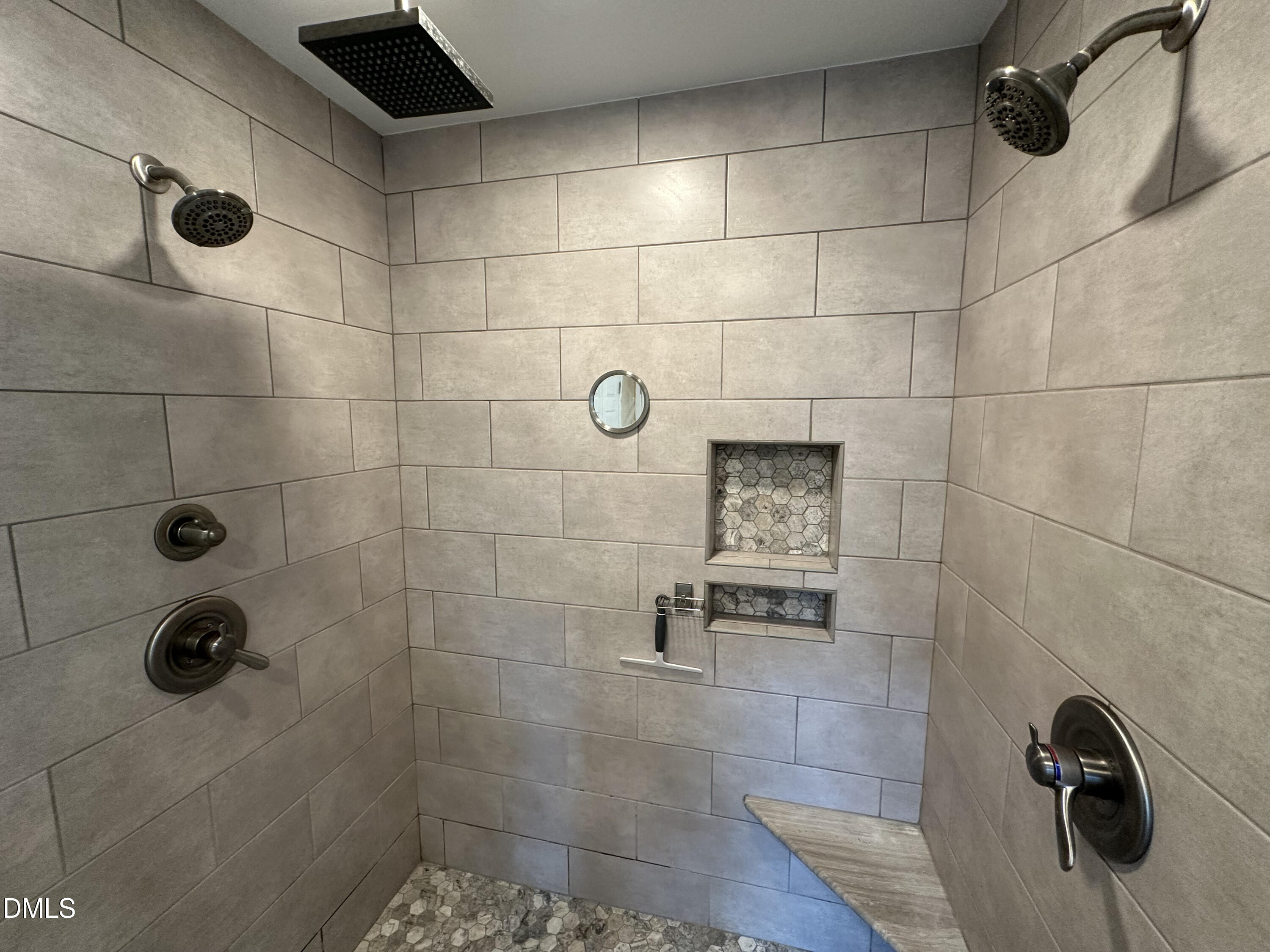 8909 Breeland Way Raleigh, NC 27613 - Photo 36 of 53