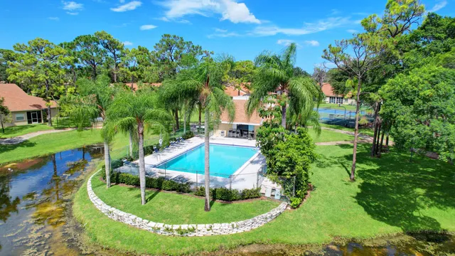 $2,700 | 1105 Maplewood Drive, Greenacres, FL 33415