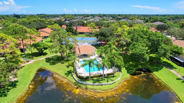 $2,700 | 1105 Maplewood Drive, Greenacres, FL 33415