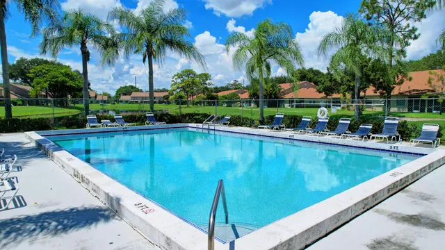 $2,700 | 1105 Maplewood Drive, Greenacres, FL 33415