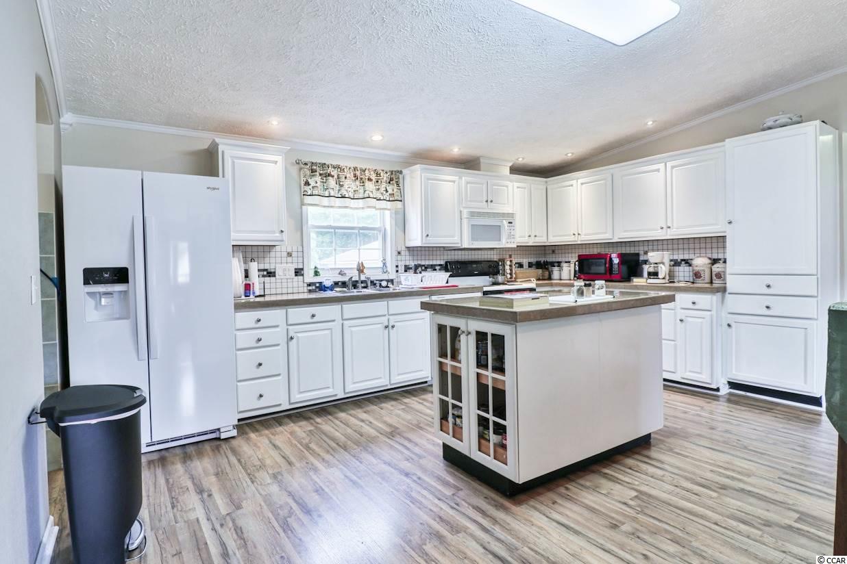 343 Bright Leaf Road Loris, SC 29569 - Photo 6 of 34 Gallery Image 6