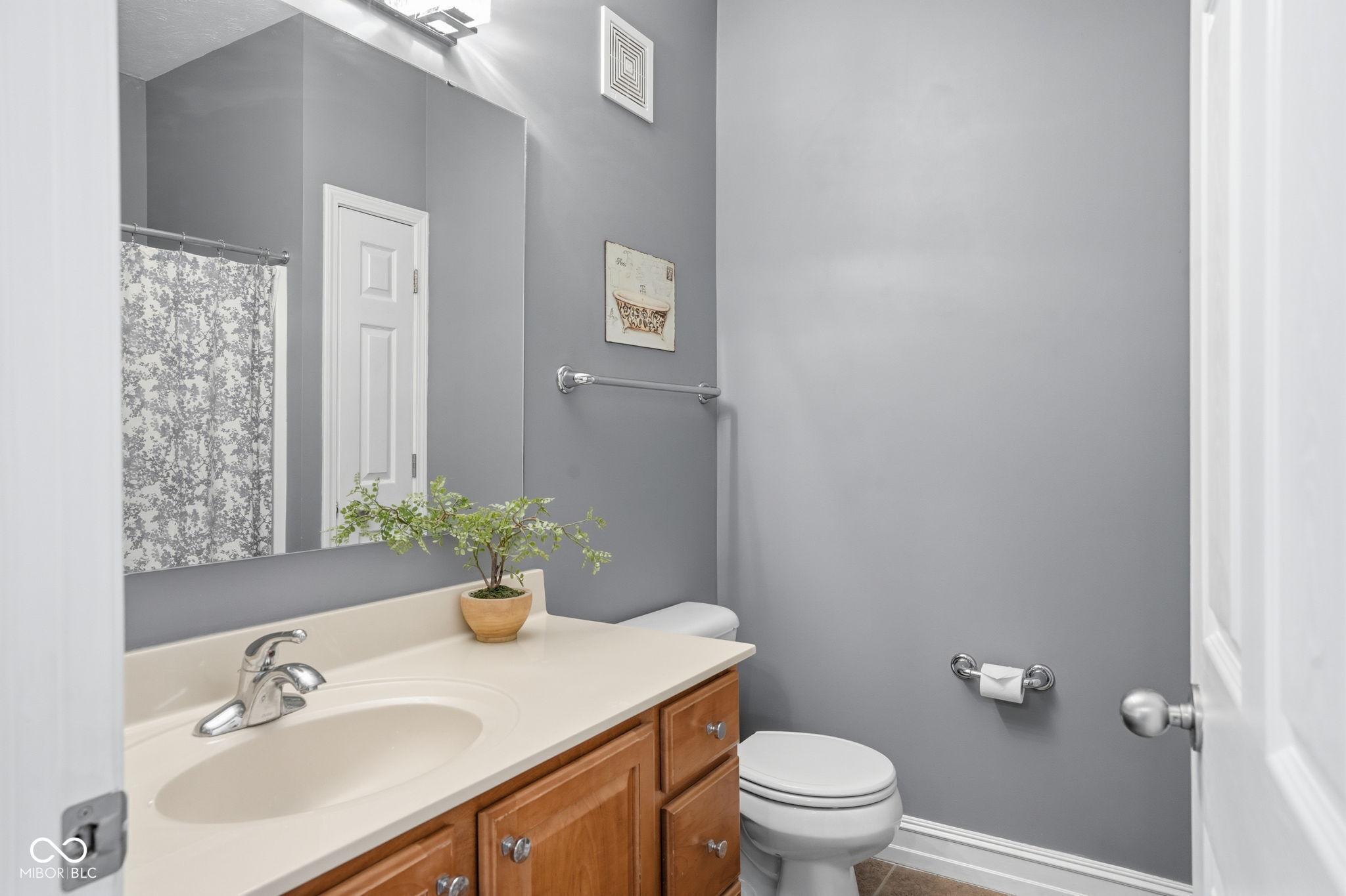 1014 Reserve Way Indianapolis, IN 46220 - Photo 19 of 31