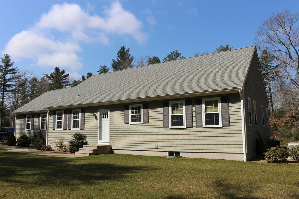 39 Cross Road Rochester, MA 02770 - Photo 3 of 19