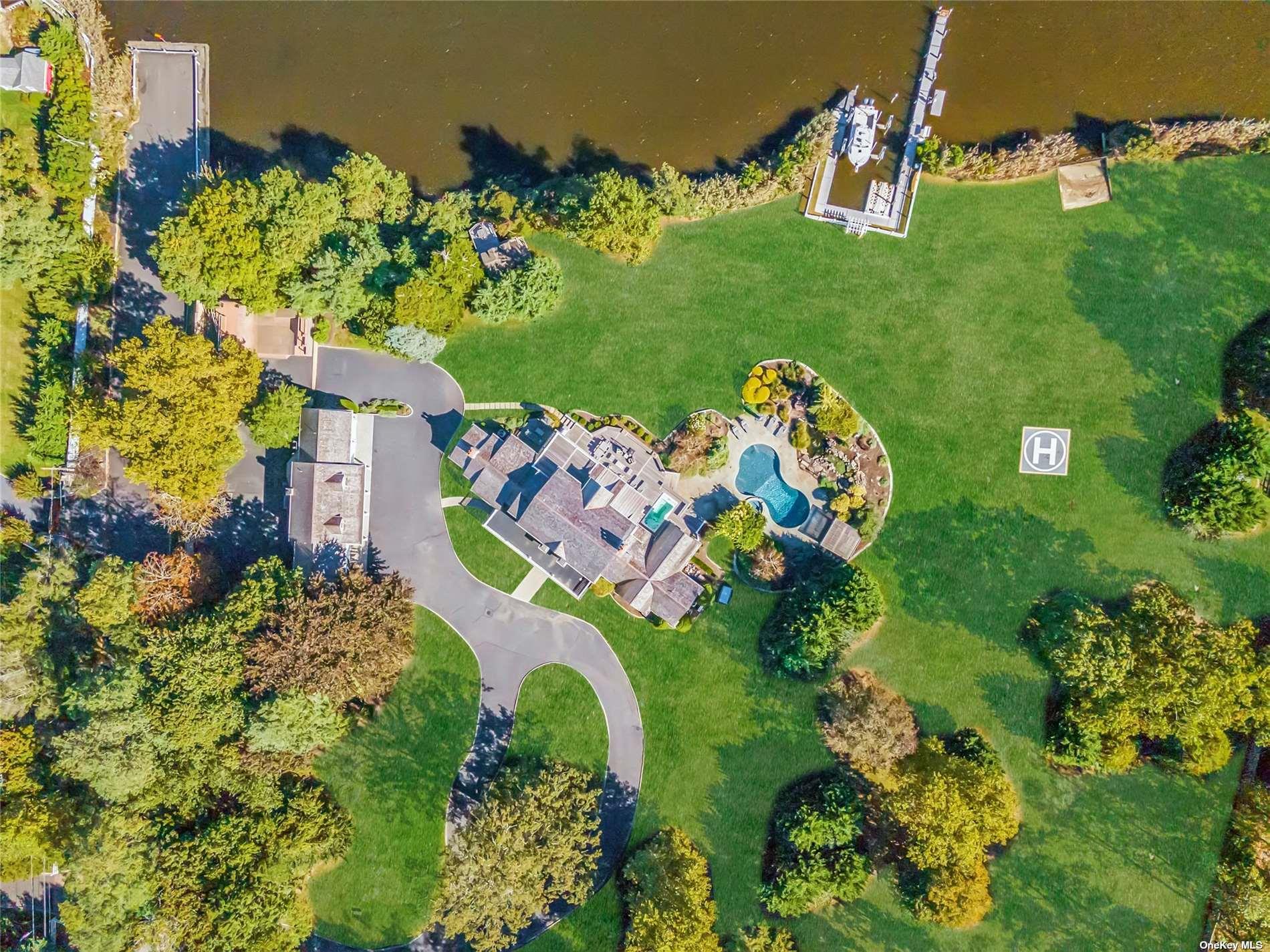 300 Maple Street Islip, NY 11751 - Photo 3 of 50 an aerial view of a house