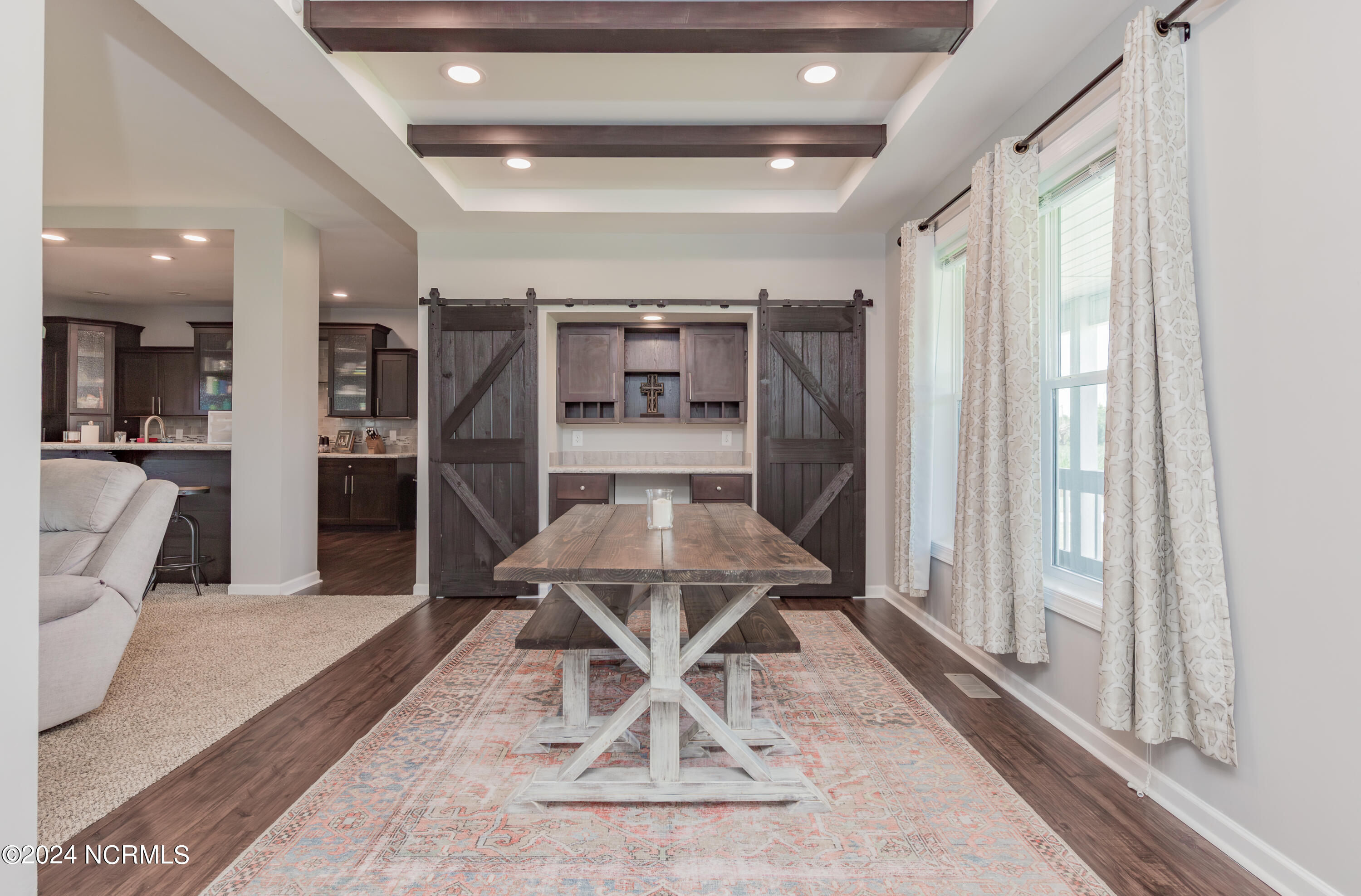 550 Lighthouse Road Wallace, NC 28466 - Photo 8 of 25 28DINING