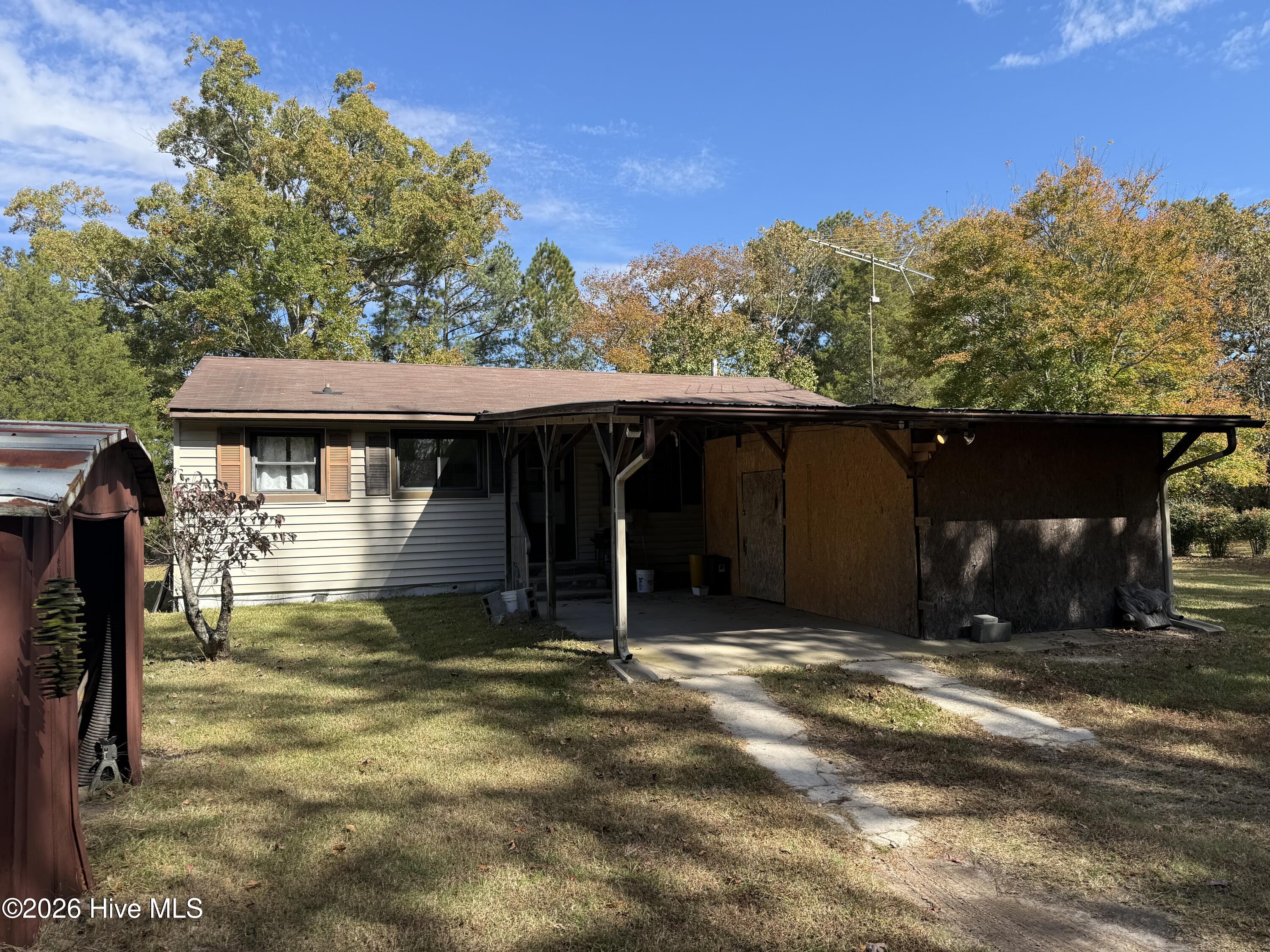 119 Bessie Road Carthage, NC 28327 - Photo 5 of 39