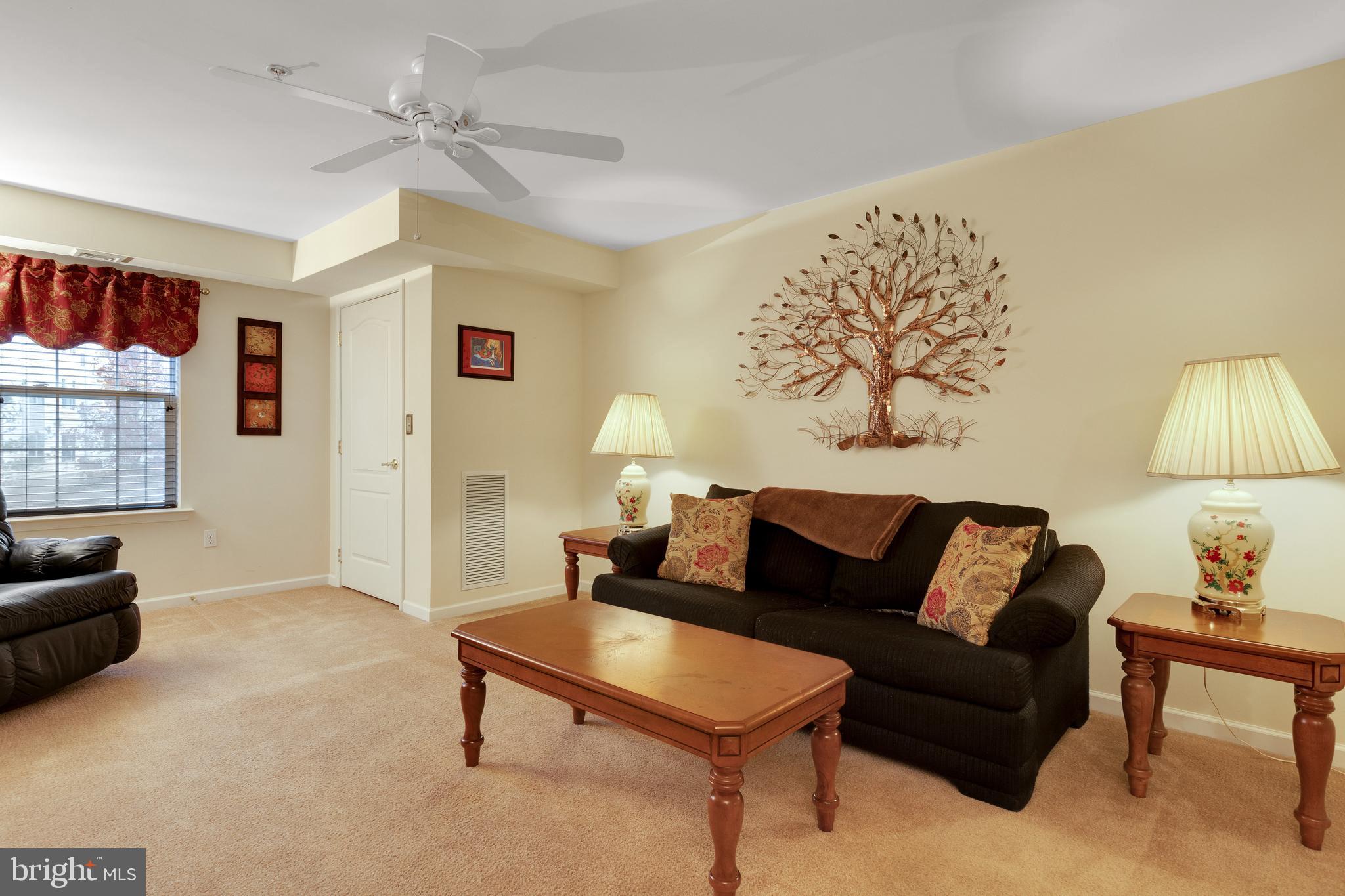 420 South York Road, Unit C12 Hatboro, PA 19040 - Photo 15 of 29 Den