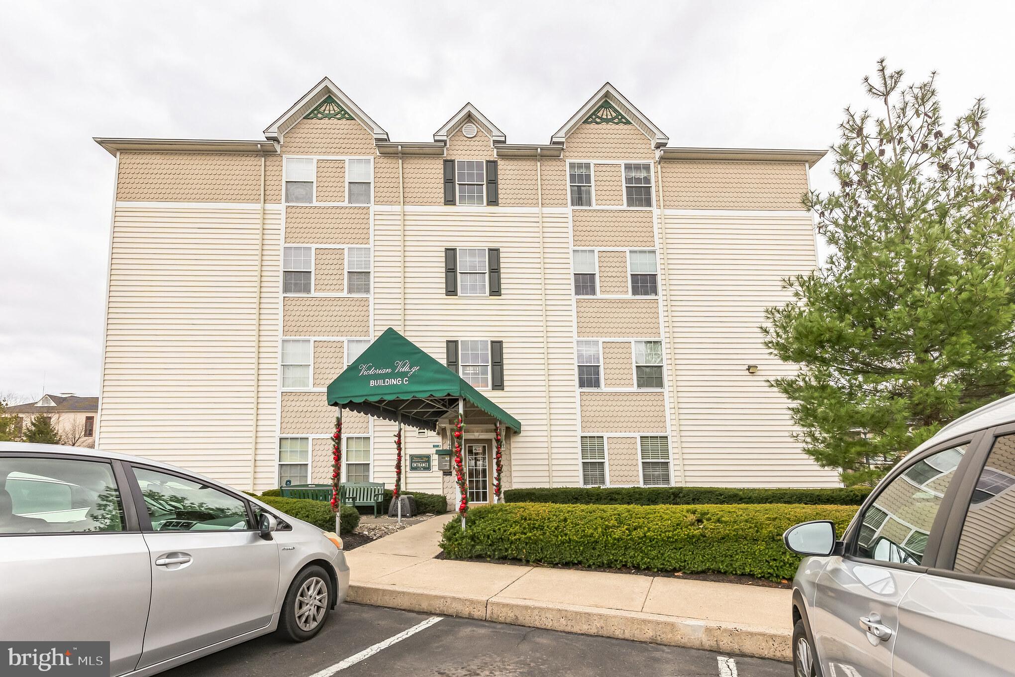 420 South York Road, Unit C12 Hatboro, PA 19040 - Photo 26 of 29 Exterior Front