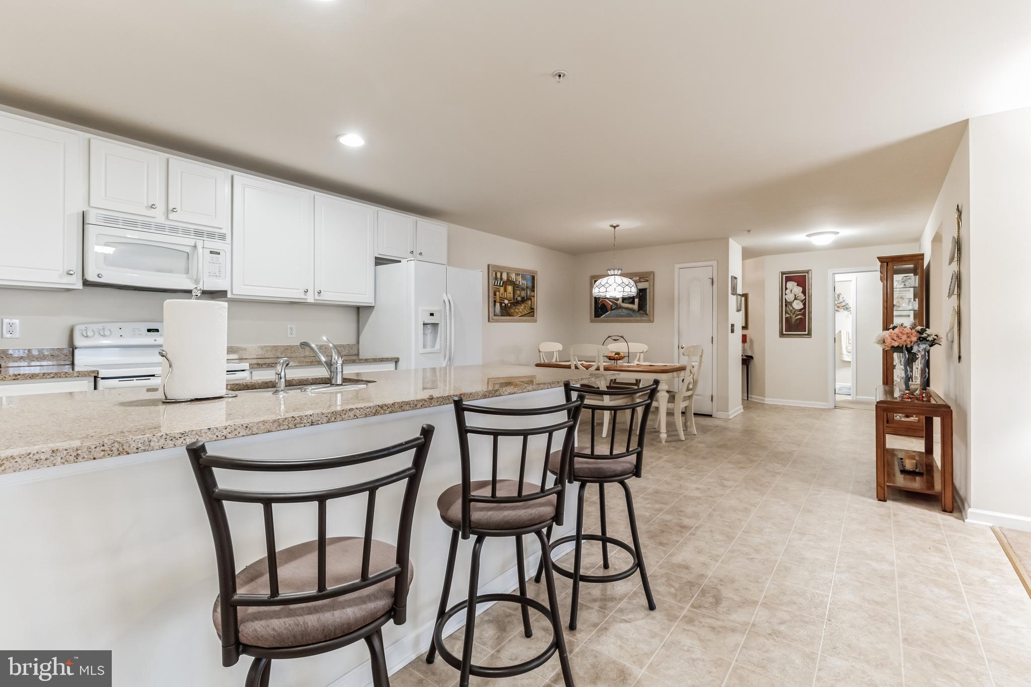 420 South York Road, Unit C12 Hatboro, PA 19040 - Photo 9 of 29 Kitchen