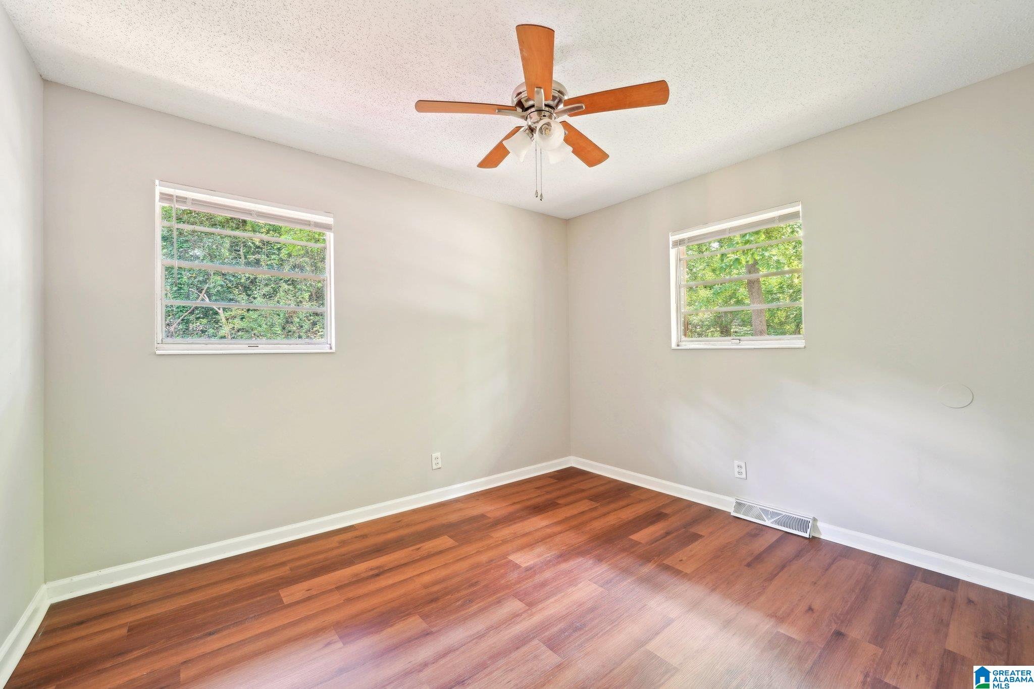 711 Oak Ridge Drive Birmingham, AL 35214 - Photo 20 of 27